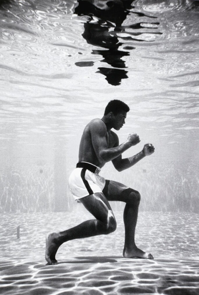 Iconic photo of Ali under water